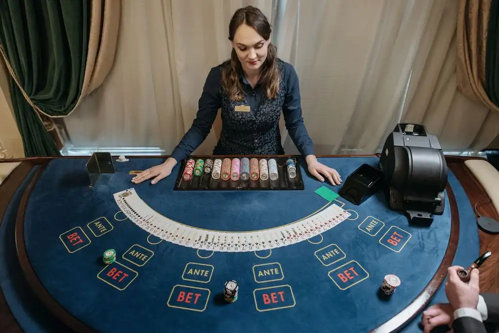 Luksuzna kazino notranjost Eldravianresortinn